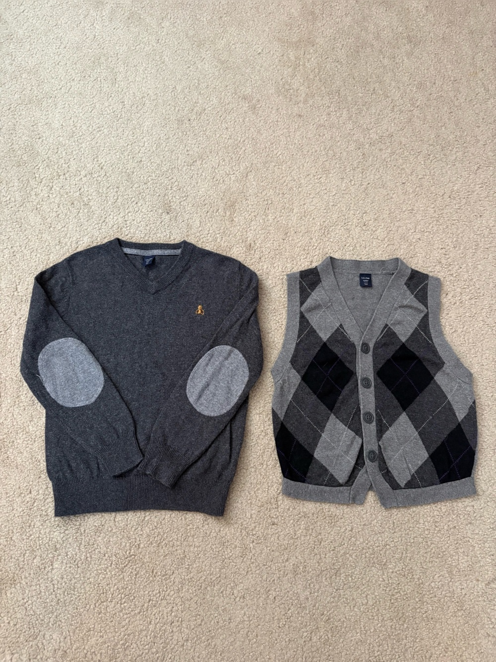 2-pack GAP sweater / vest, size 5T